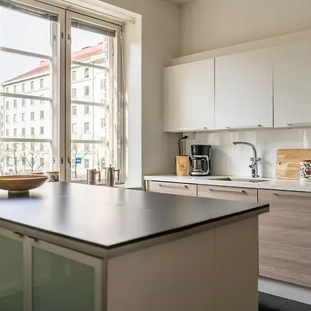 Lägenhet Spacious In Vibrant Kallio