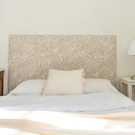 Spacious In Vibrant Kallio Apartment