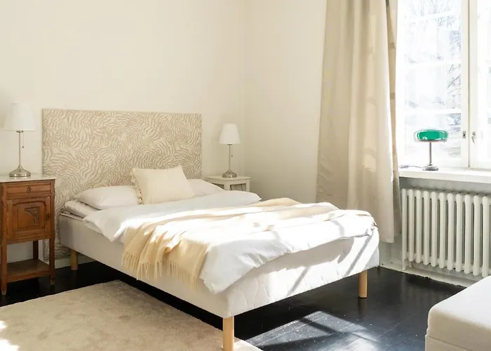 Spacious In Vibrant Kallio Appartement